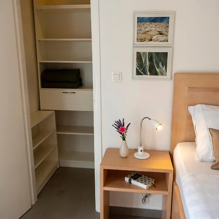 Haus Helga 아파트