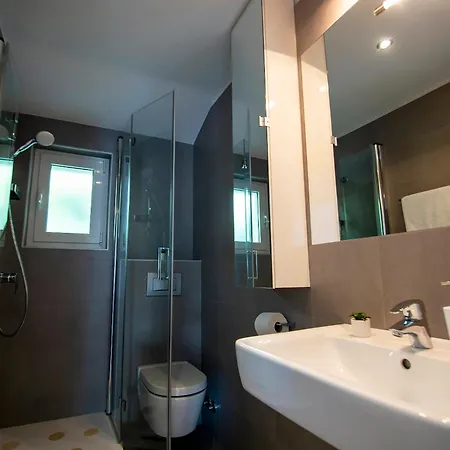 Haus Helga Apartment Rab Town
