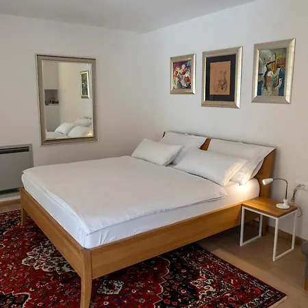 Haus Helga Apartment Rab Town