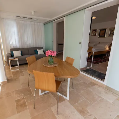 Apartment Haus Helga Rab Town
